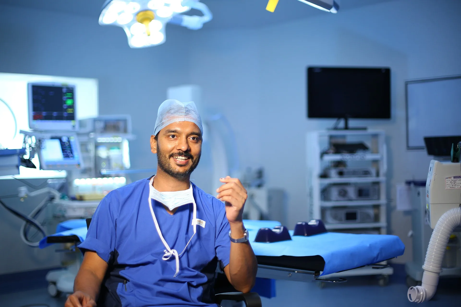Train in a clinical specialty for 2 years in India.
Prepare for Part 1 of the Royal College exams.